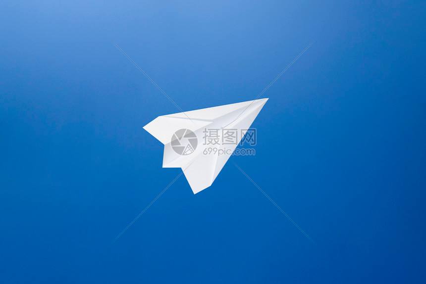 纸飞机哪个软件[纸飞机软件叫什么]