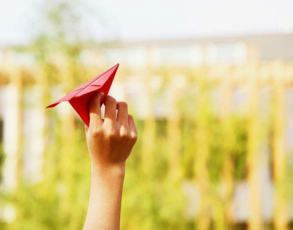 你知道纸飞机是什么[你知道纸飞机是什么节的吗]