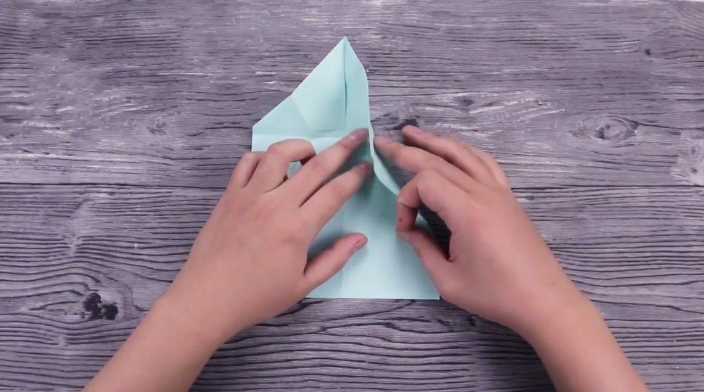 播放纸飞机的方法-播放纸飞机方法怎么折