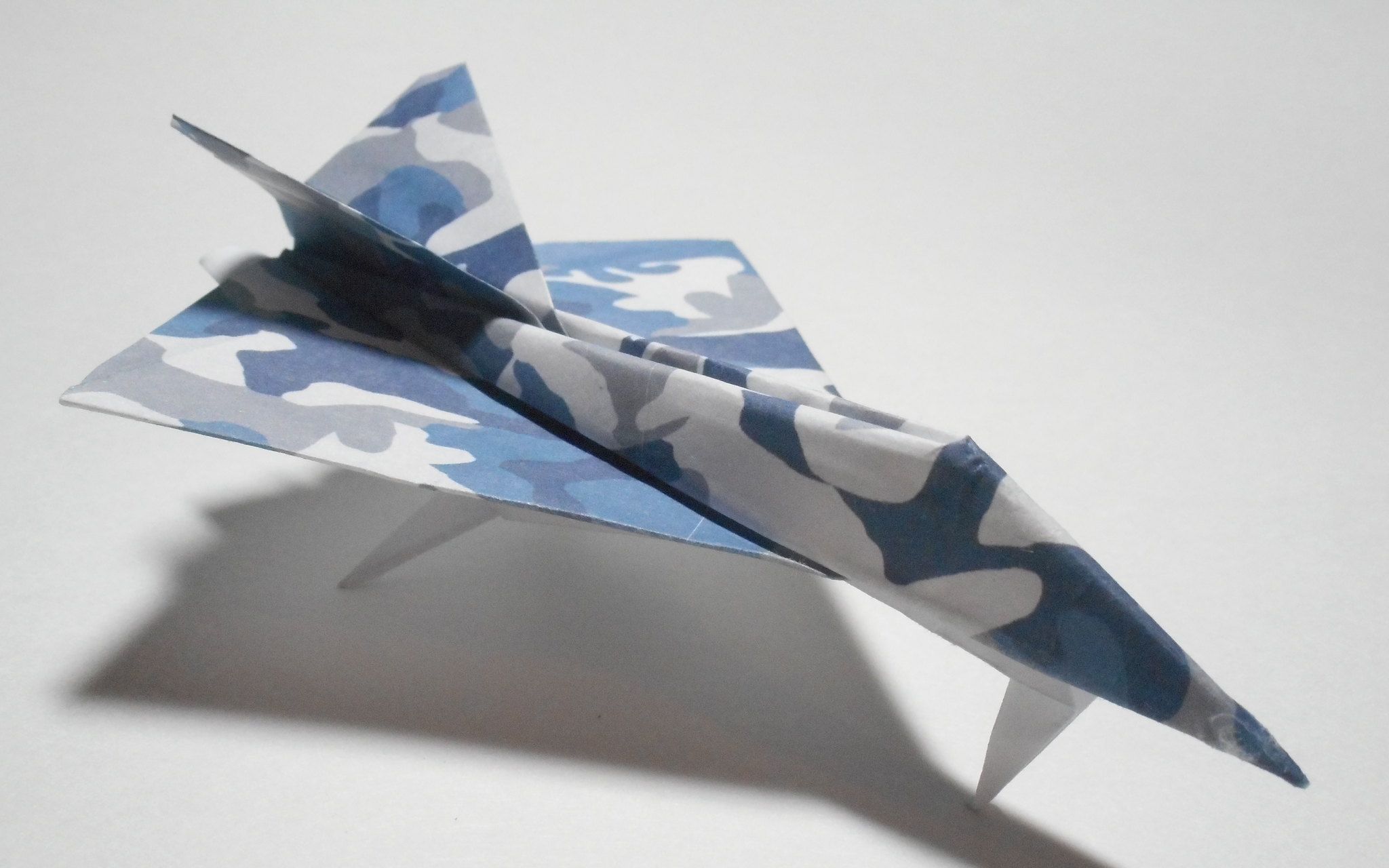 纸飞机加速器,纸飞机加速器怎么折